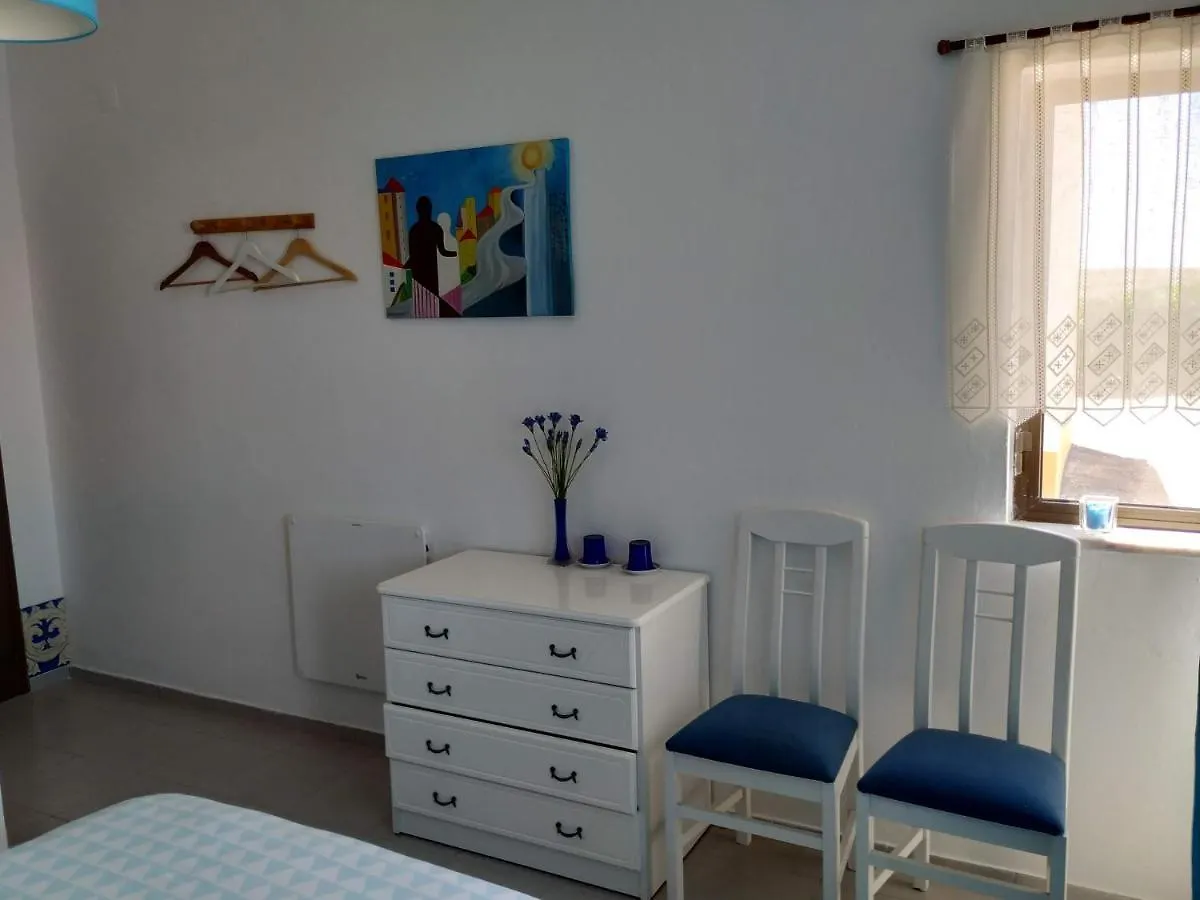 Hotel Vivenda Familia Pedro Vila do Bispo 2*,  Portugalia